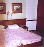 Hotel Atithi Dehradun Exteriör bild